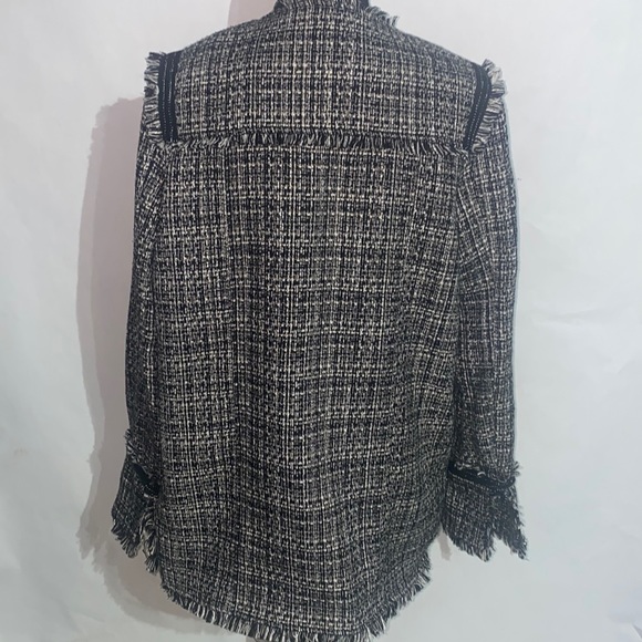 Tweed jacket - Picture 2 of 6